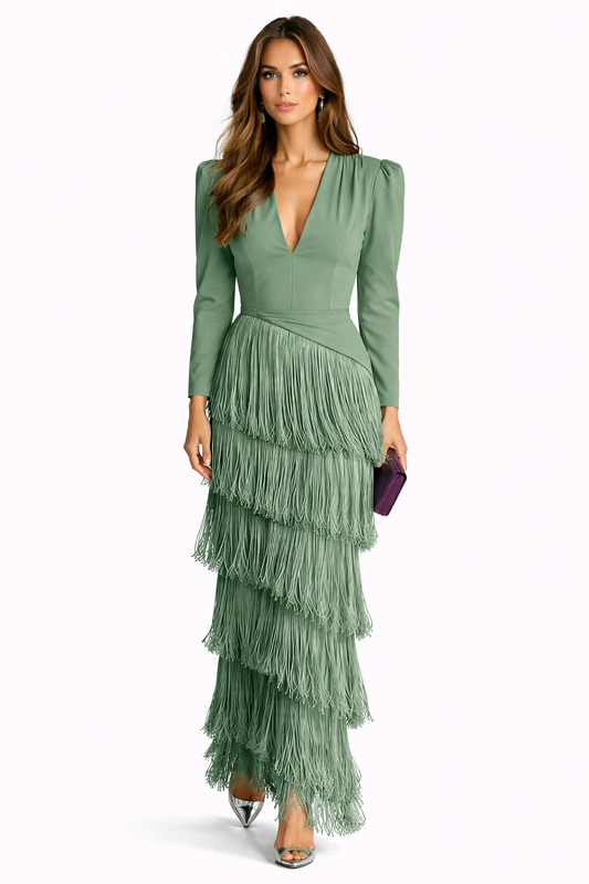 CLARA · Vestido elegante con mangas de flecos