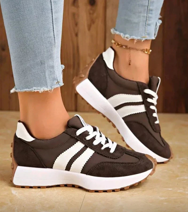 AURA I Zapatillas elegantes para el confort diario