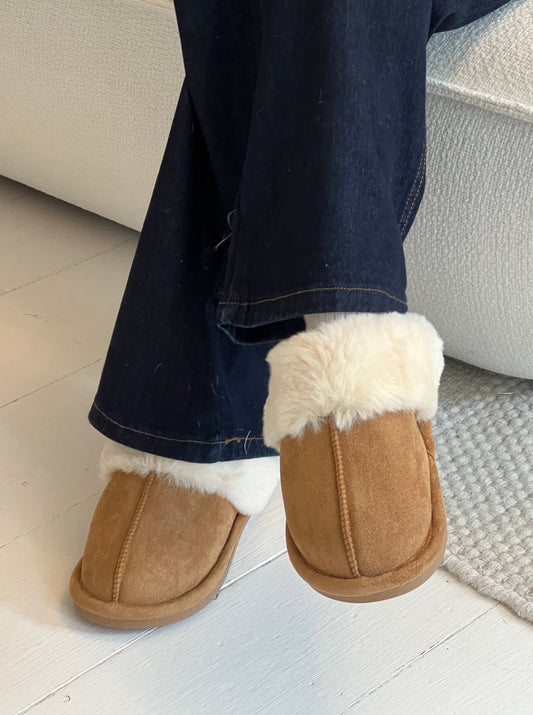 MORONI I Slippers de lana sintética