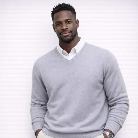 CODA I Elegante maglione in cashmere con scollo a V